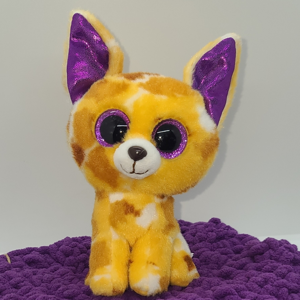 Fox Lovie